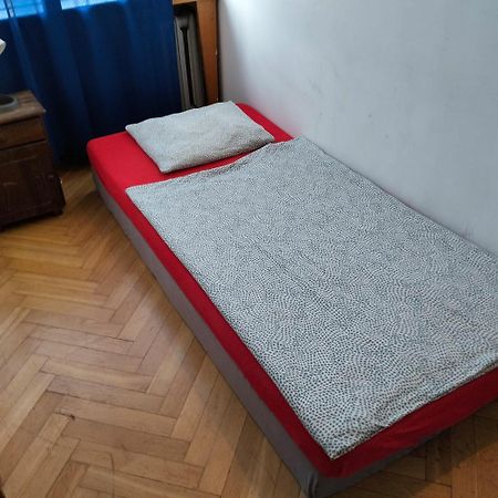 Pokoj 12A Apartman Krakkó Kültér fotó